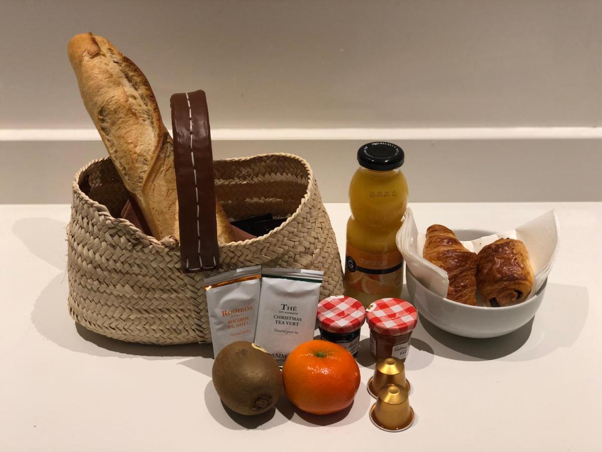 Les De Catherine, La Si Calme Appartement